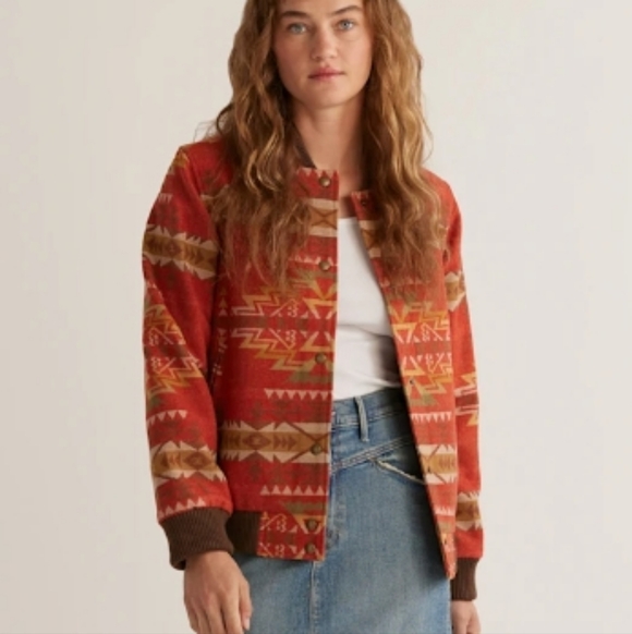 Pendleton Women's Rust and Tan Patterned Bomber Jacket - Picture 2 of 5